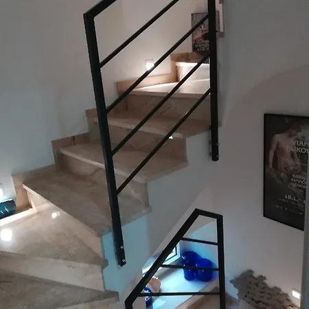 Nautica Faggioni فندق مبيت وإفطار 4*