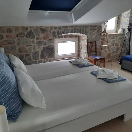 Nautica Faggioni Oda ve Kahvaltı 4*